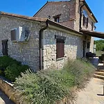 Steinvilla Avena Casa de Férias