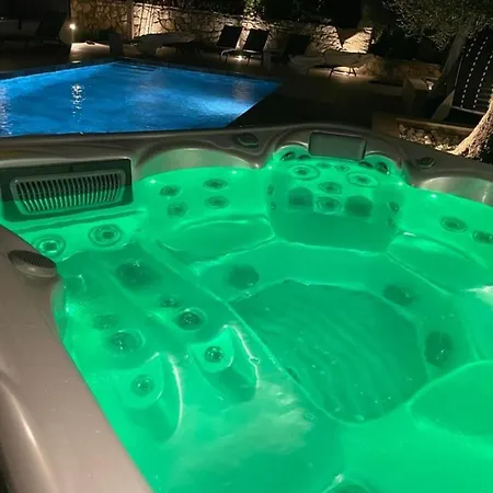 Steinvilla Avena Holiday home Visnjan