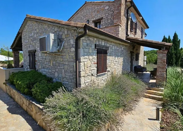 Steinvilla Avena Holiday home