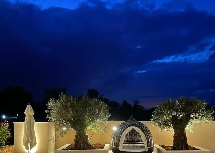 Steinvilla Avena Holiday home *